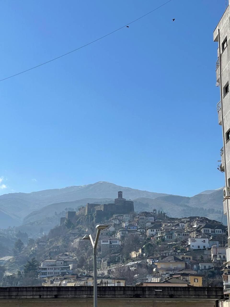 Bora Hotel Gjirokastër Екстериор снимка