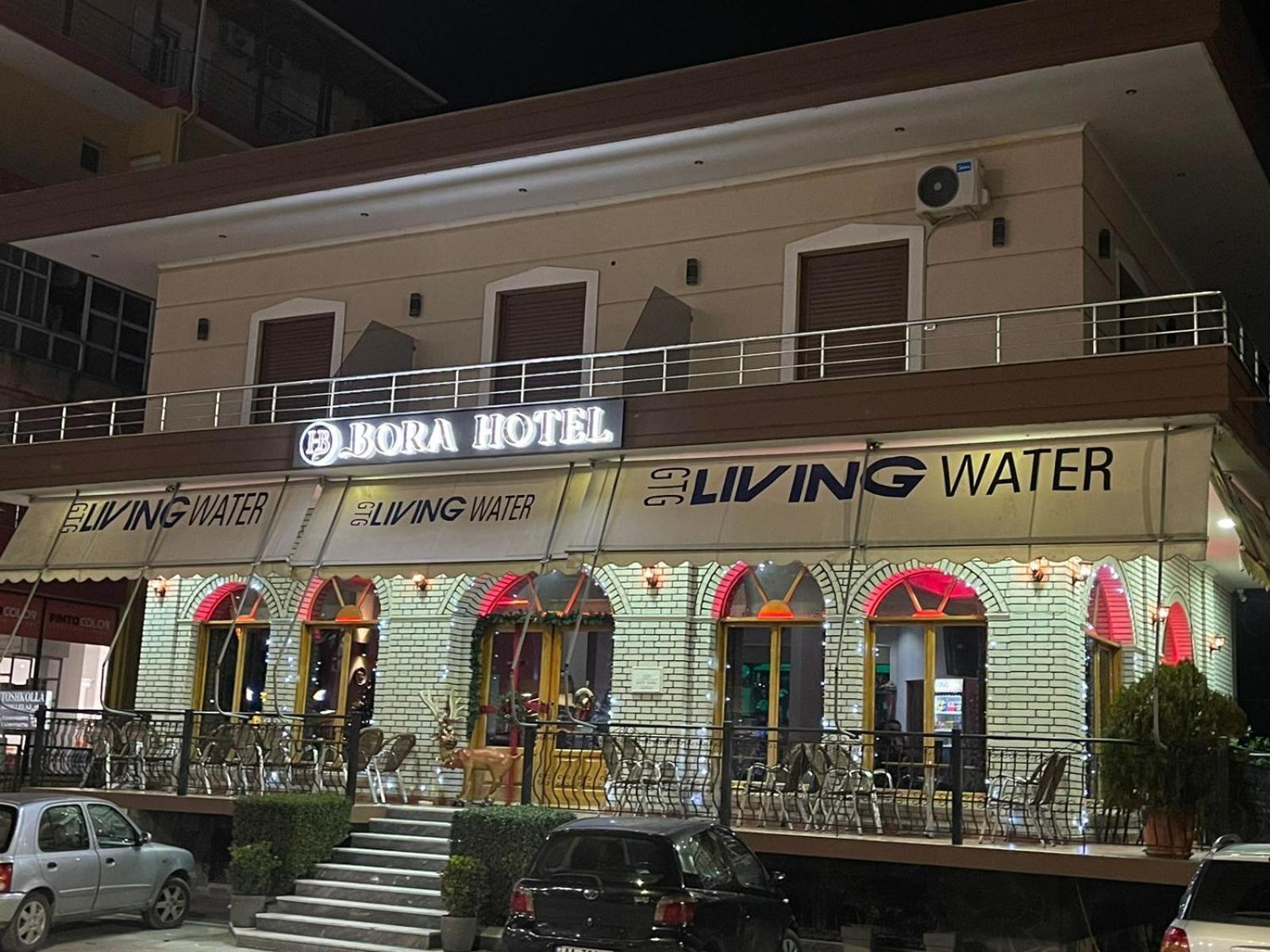 Bora Hotel Gjirokastër Екстериор снимка