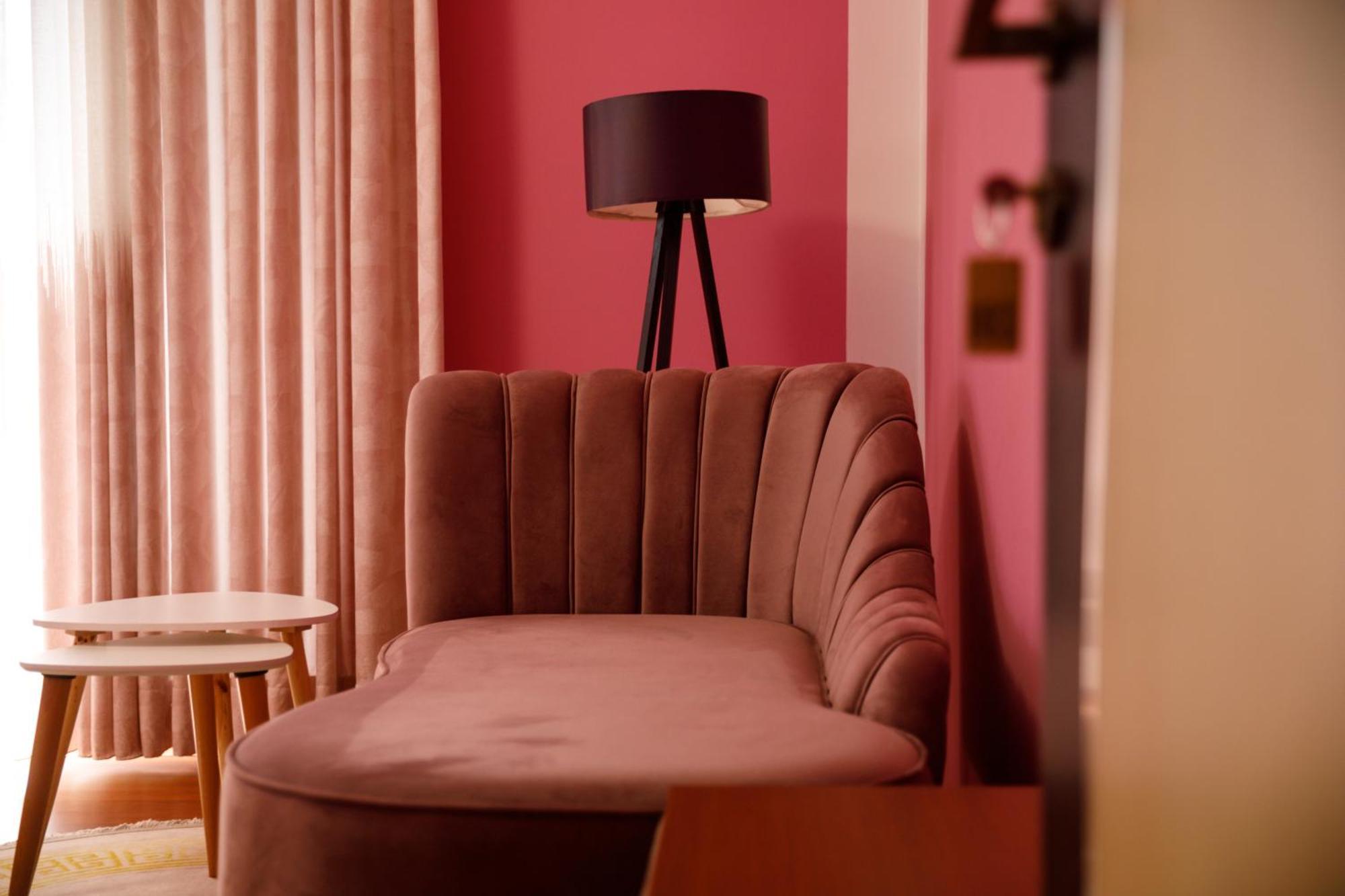 Bora Hotel Gjirokastër Екстериор снимка